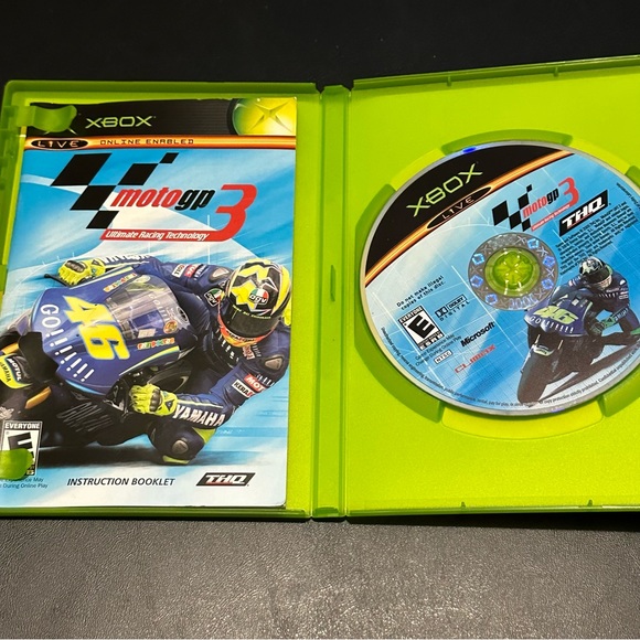 MotoGP XBOX Game Ultimate Racing Technology - Picture 2 of 3